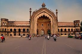 Top Taxi Service in Lucknow | Taxi Yatri