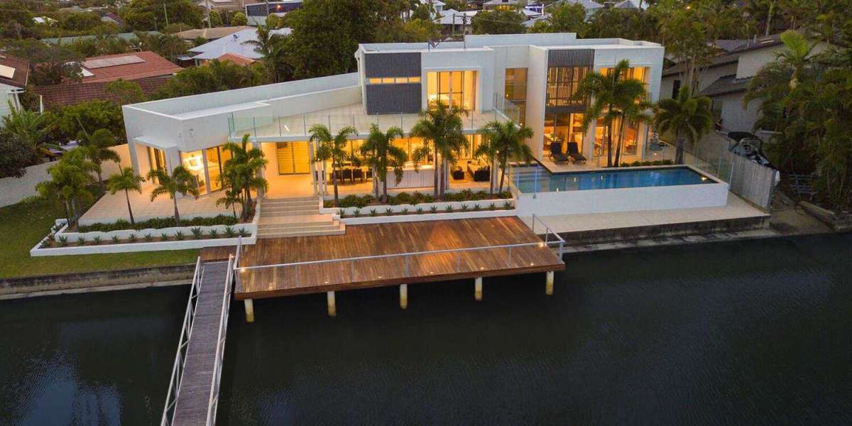 Exploring the Sunshine Coast: Properties for Sale